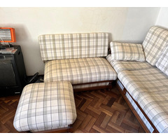 Sofá com agregados