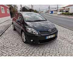 Toyota Auris 1.4 D-4D 4000€